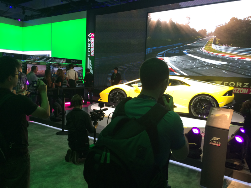 Illustration for article titled Pictures of People Taking Pictures of Things At E3 2014